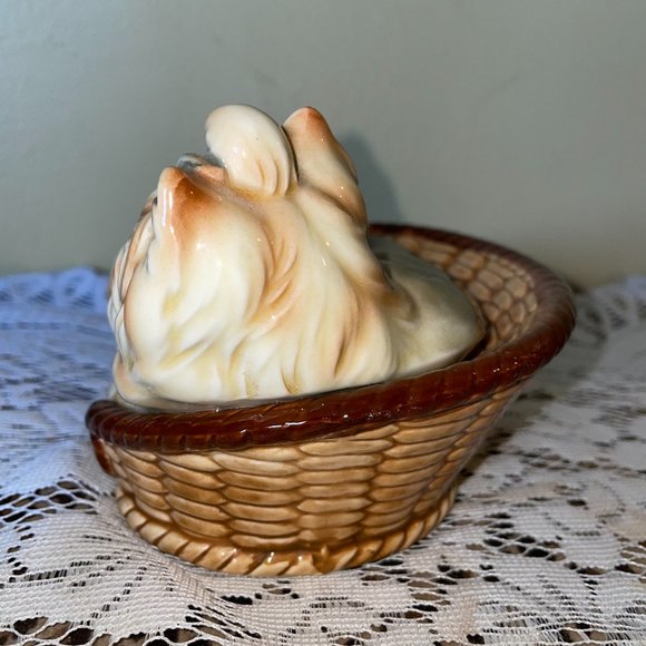 Vintage Japan Yorkie Terrier Dog in Basket Figurine Collectible - Picture 8 of 16